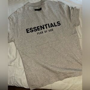 #Essentials #FearOfGod #FeltLetters #Tee #Size XS #Storage #LikeNew